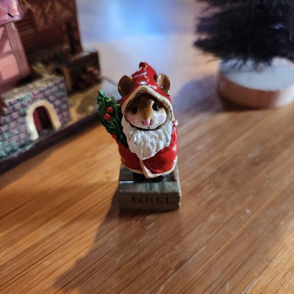 Wee Forest Folk Father Chris-Mouse Figurine M-164 1989 By Annette Petersen Chris